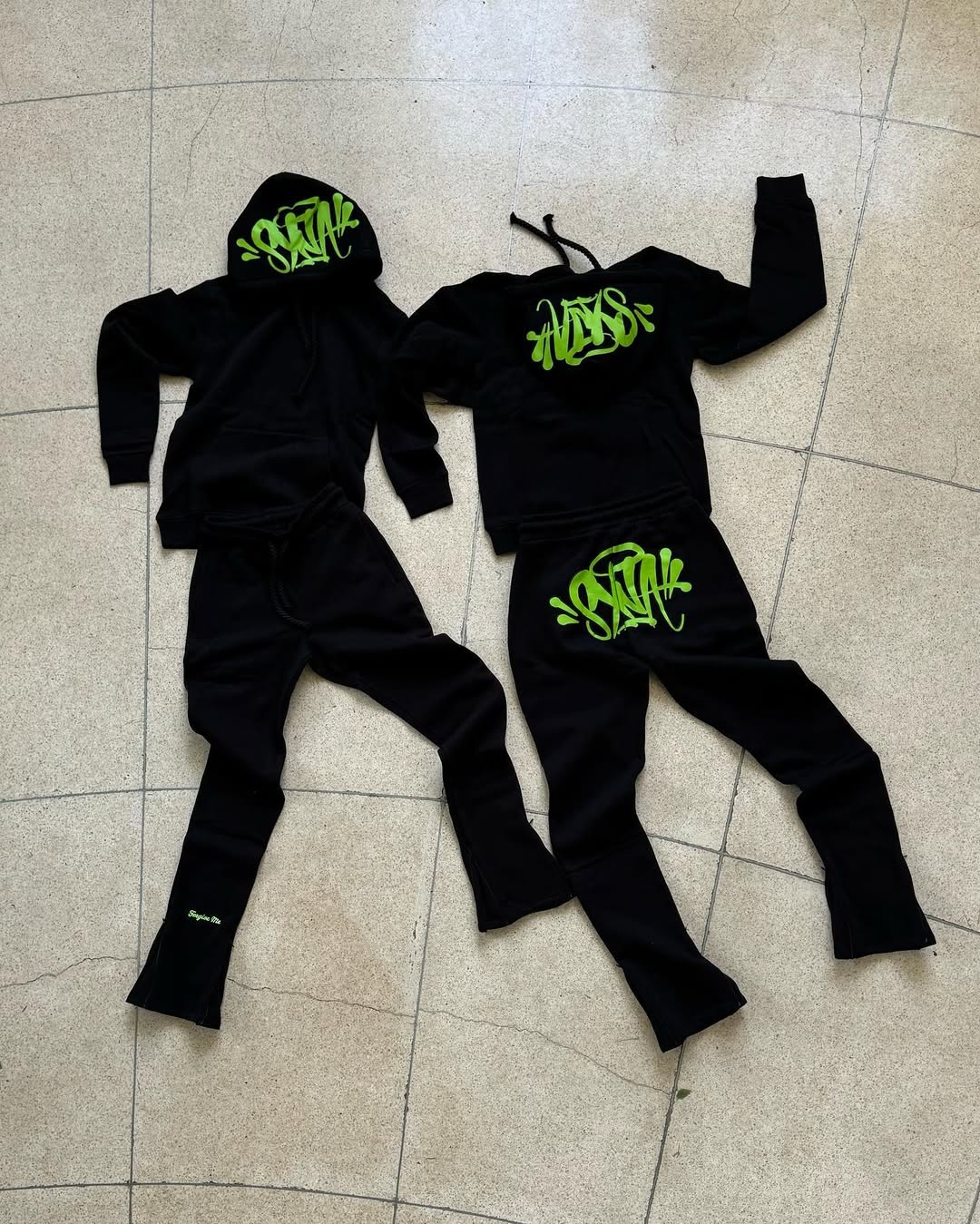 Synaworld Tracksuit "Black, Green"