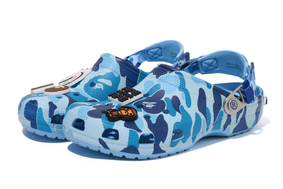 BAPE x Crocs Classic Clog « Camo Blue »